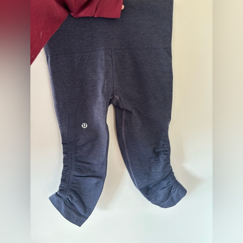 Lululemon Flow & Go Crops- Blue size 2